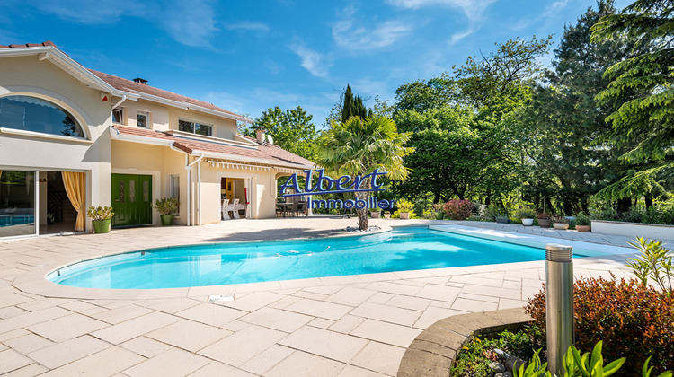 Ma-Cabane - Vente Maison SAINT-BONNET-DE-MURE, 255 m²