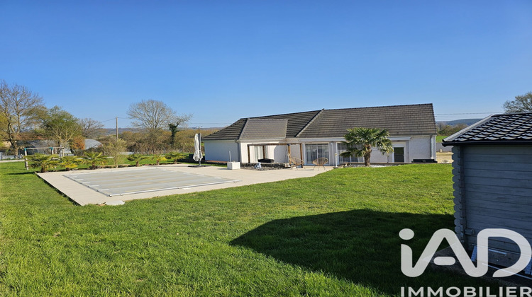 Ma-Cabane - Vente Maison Saint-Bonnet-de-Vieille-Vigne, 141 m²
