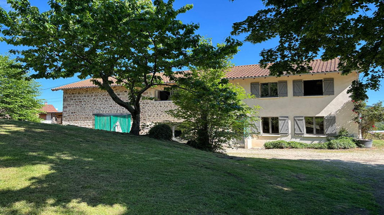 Ma-Cabane - Vente Maison SAINT BONNET DES BRUYERES, 156 m²