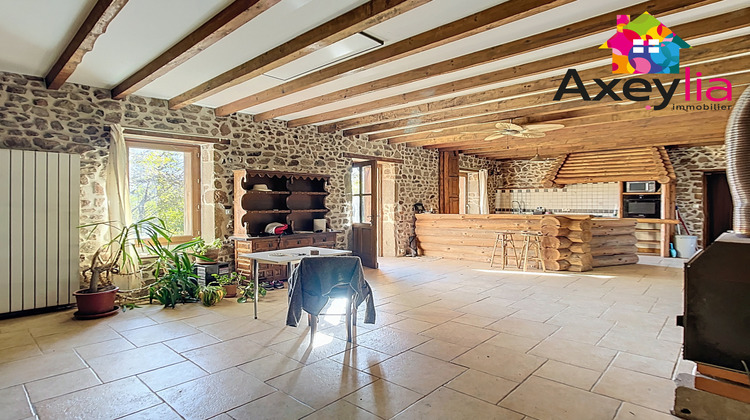 Ma-Cabane - Vente Maison Saint-Bonnet-des-Quarts, 160 m²