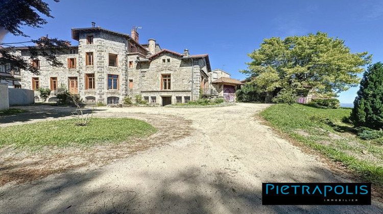 Ma-Cabane - Vente Maison Saint-Bonnet-le-Château, 718 m²