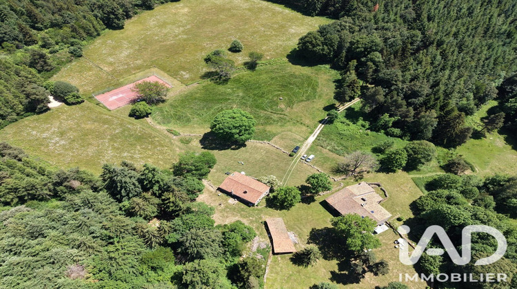 Ma-Cabane - Vente Maison Saint-Bonnet-le-Château, 430 m²