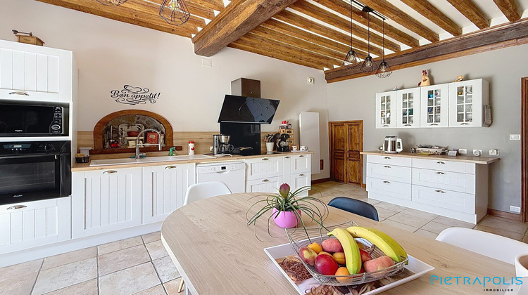 Ma-Cabane - Vente Maison Saint-Bonnet-le-Troncy, 221 m²