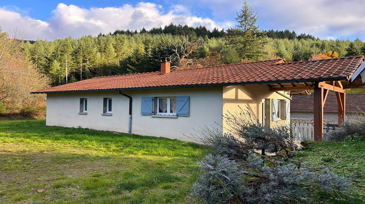 Ma-Cabane - Vente Maison SAINT BONNET LE TRONCY, 71 m²