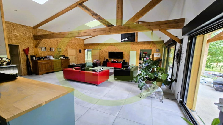 Ma-Cabane - Vente Maison SAINT BONNET SUR GIRONDE, 157 m²