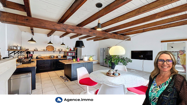 Ma-Cabane - Vente Maison Saint-Bonnet-sur-Gironde, 234 m²