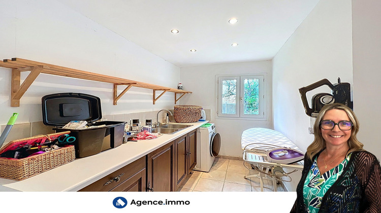 Ma-Cabane - Vente Maison Saint-Bonnet-sur-Gironde, 234 m²