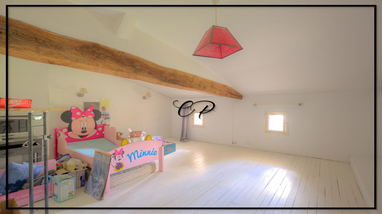 Ma-Cabane - Vente Maison Saint-Bonnet-sur-Gironde, 234 m²