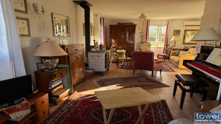 Ma-Cabane - Vente Maison Saint-Bonnet-sur-Gironde, 149 m²