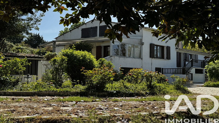 Ma-Cabane - Vente Maison Saint-Bonnet-sur-Gironde, 150 m²