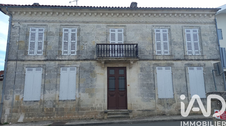 Ma-Cabane - Vente Maison Saint-Bonnet-sur-Gironde, 311 m²