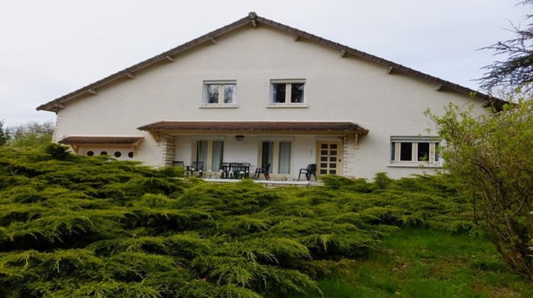 Ma-Cabane - Vente Maison Saint-Bonnet-Tronçais, 222 m²