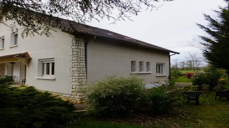 Ma-Cabane - Vente Maison Saint-Bonnet-Tronçais, 222 m²