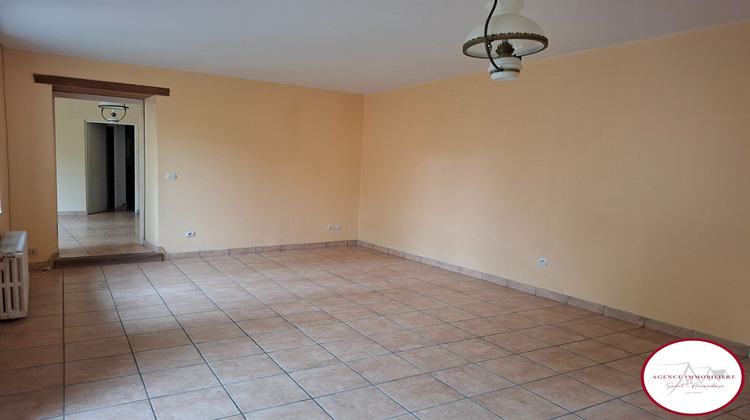 Ma-Cabane - Vente Maison SAINT-BONNET-TRONCAIS, 65 m²