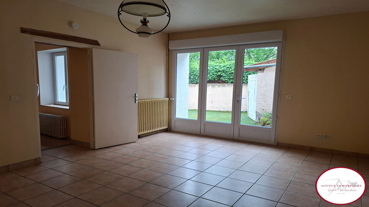 Ma-Cabane - Vente Maison SAINT-BONNET-TRONCAIS, 65 m²