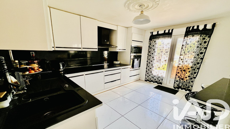 Ma-Cabane - Vente Maison Saint-Brice-sous-Forêt, 117 m²