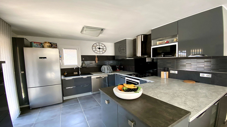 Ma-Cabane - Vente Maison SAINT-CANNAT, 75 m²