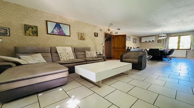 Ma-Cabane - Vente Maison SAINT-CANNAT, 247 m²