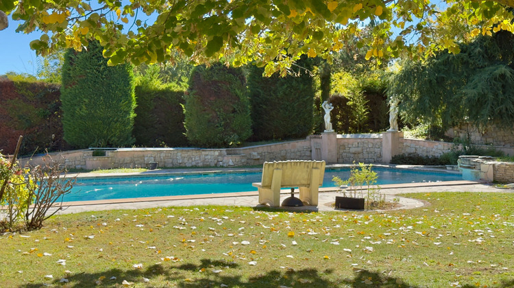 Ma-Cabane - Vente Maison SAINT-CANNAT, 268 m²