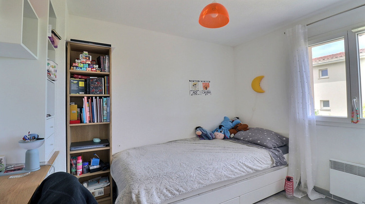 Ma-Cabane - Vente Maison SAINT-CANNAT, 64 m²