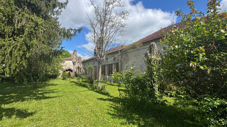 Ma-Cabane - Vente Maison SAINT CAPRAIS DE LERM, 200 m²