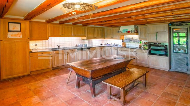 Ma-Cabane - Vente Maison SAINT CERGUES, 390 m²