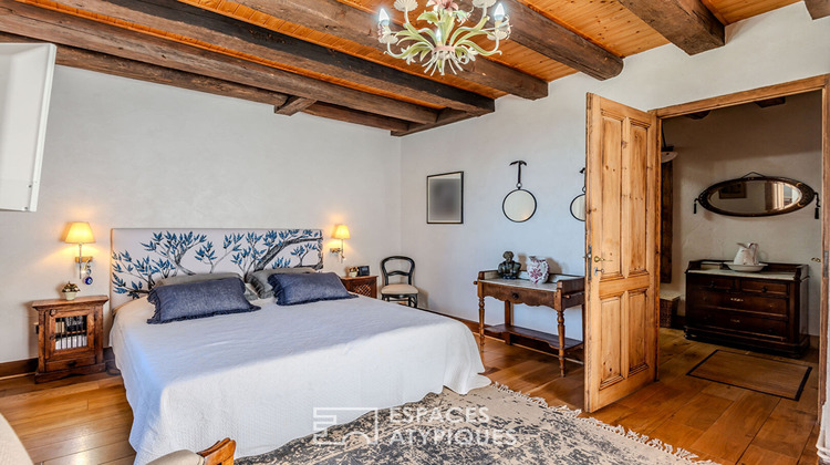 Ma-Cabane - Vente Maison SAINT-CERGUES, 473 m²