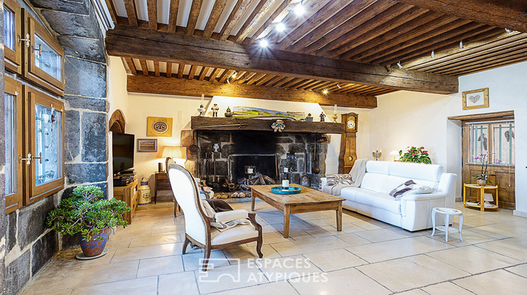 Ma-Cabane - Vente Maison SAINT-CERGUES, 473 m²