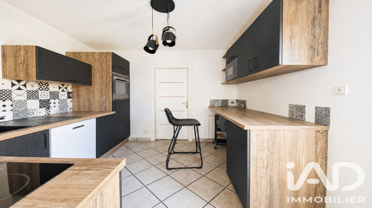 Ma-Cabane - Vente Maison Saint-Cernin-de-Larche, 105 m²