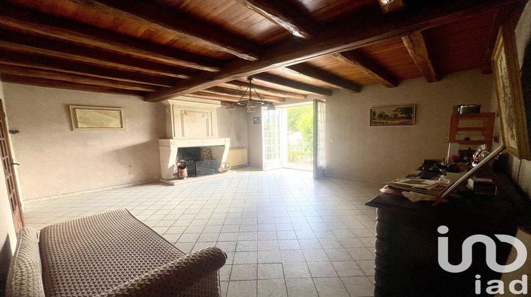 Ma-Cabane - Vente Maison Saint-Césaire, 177 m²