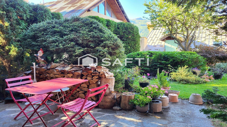 Ma-Cabane - Vente Maison Saint-Chaffrey, 214 m²