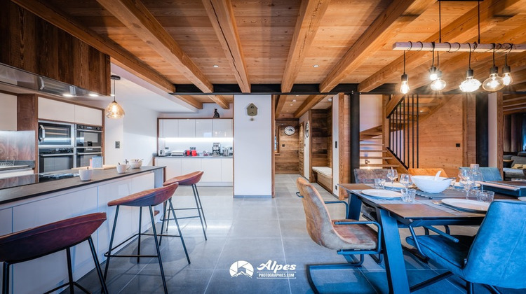 Ma-Cabane - Vente Maison SAINT CHAFFREY, 305 m²