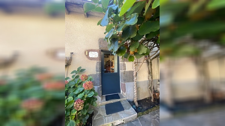 Ma-Cabane - Vente Maison SAINT CHAMANT, 66 m²