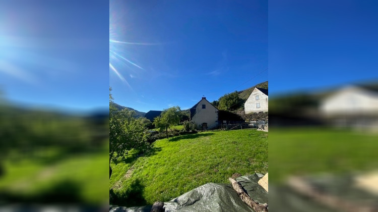 Ma-Cabane - Vente Maison SAINT CHAMANT, 66 m²