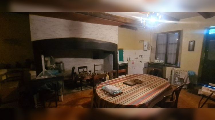 Ma-Cabane - Vente Maison Saint-Chamant, 200 m²