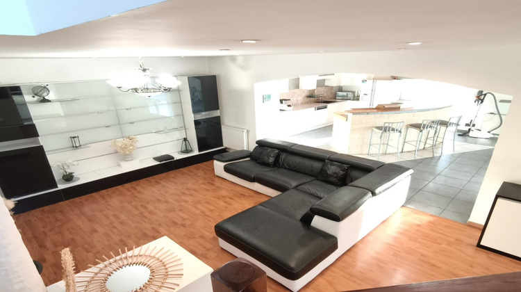 Ma-Cabane - Vente Maison Saint-Chamond, 240 m²