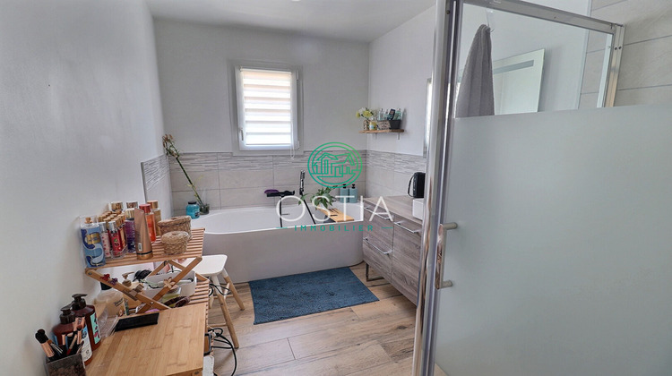 Ma-Cabane - Vente Maison SAINT-CHAMOND, 94 m²