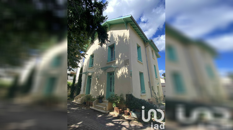 Ma-Cabane - Vente Maison Saint-Chamond, 220 m²