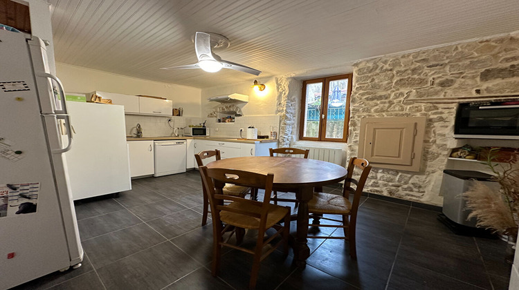 Ma-Cabane - Vente Maison SAINT-CHAPTES, 134 m²