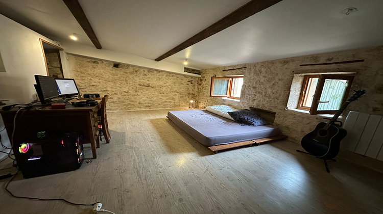 Ma-Cabane - Vente Maison SAINT-CHAPTES, 134 m²