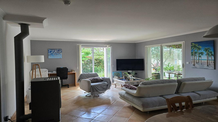 Ma-Cabane - Vente Maison SAINT CHAPTES, 117 m²