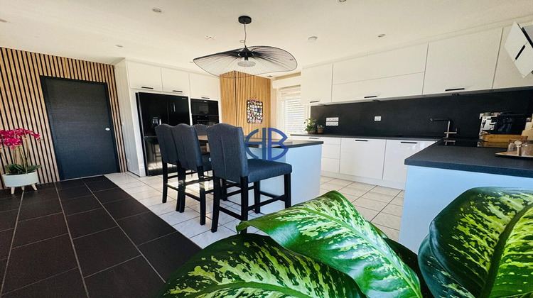 Ma-Cabane - Vente Maison SAINT-CHEF, 114 m²