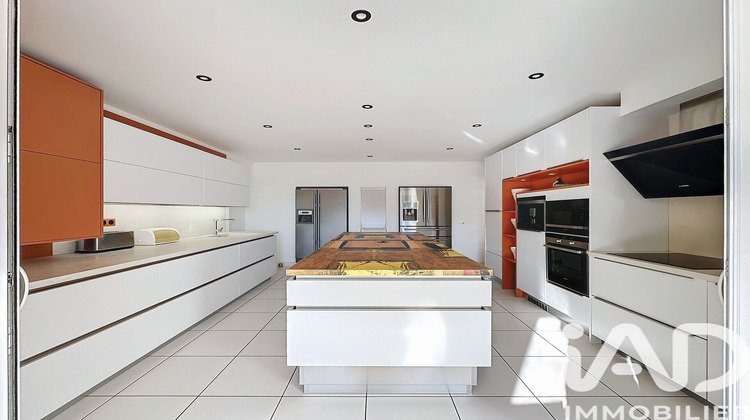 Ma-Cabane - Vente Maison Saint-Chély-d'Apcher, 303 m²