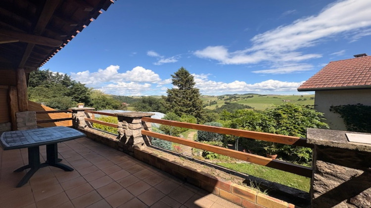 Ma-Cabane - Vente Maison SAINT-CHRISTO-EN-JAREZ, 112 m²