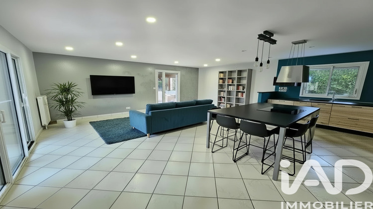 Ma-Cabane - Vente Maison Saint-Christo-en-Jarez, 90 m²