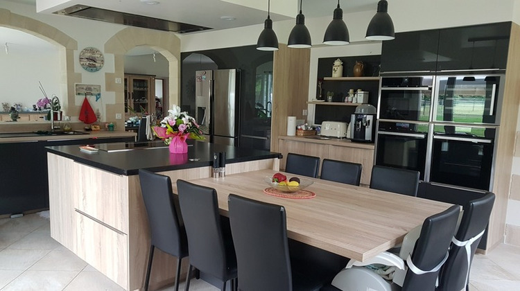 Ma-Cabane - Vente Maison SAINT CHRISTOLY DE BLAYE, 456 m²