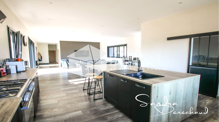 Ma-Cabane - Vente Maison Saint-Christoly-de-Blaye, 240 m²