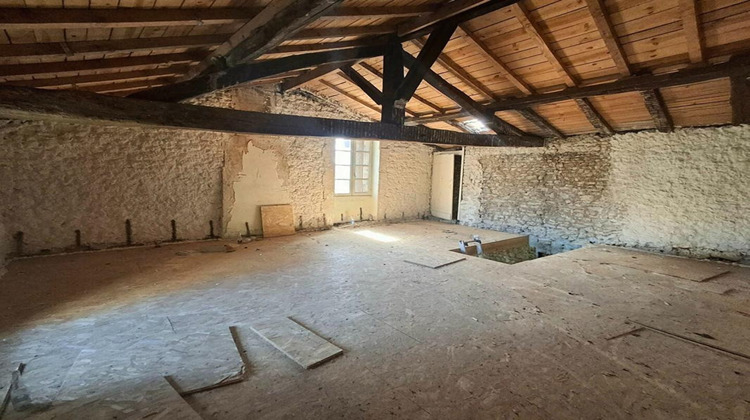 Ma-Cabane - Vente Maison SAINT CHRISTOLY DE BLAYE, 83 m²
