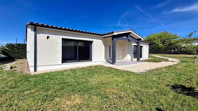 Ma-Cabane - Vente Maison SAINT CHRISTOLY DE BLAYE, 116 m²
