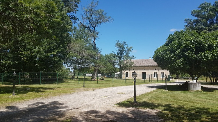 Ma-Cabane - Vente Maison SAINT CHRISTOLY DE BLAYE, 482 m²